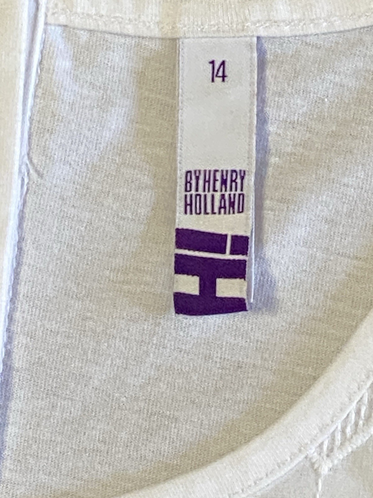 Picture 4 of 6