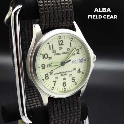 SEIKO アルバ ALBA ミリタリー Y113-6020 デイデイト 美しきミリタリー アルバ Y113-6020 | 泥沼時計収集メモ