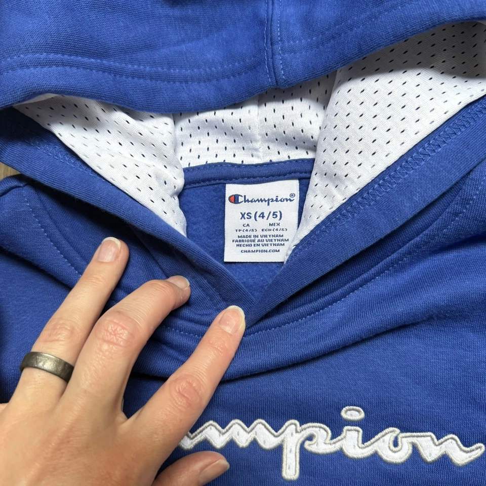 Champion Kids Sudadera con Capucha Pullover Azul Blanco Logo Polar XS (4/5) NUEVO CON ETIQUETAS Foto 3 de 4