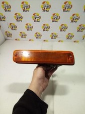 Clignotant Daihatsu APPLAUSE
