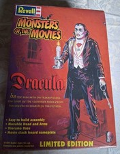 Dracula Monsters Of The Movies Ltd Edition Plastic Model Kit Revell 1999