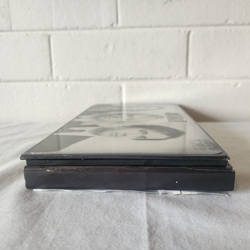 Nirvana: With The Lights Out 4-Disc CD DVD Box Set Complete w/Booklet 2004 Sony - Picture 7 of 18