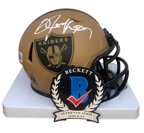 BO JACKSON SIGNED OAKLAND RAIDERS STS MINI HELMET BECKETT COA LAS VEGAS 1W058830