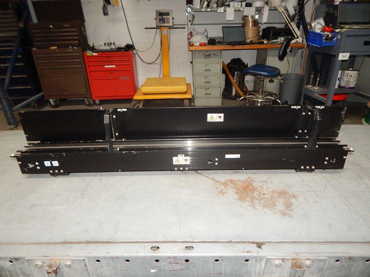 ROCKWELL AUTOMATION 10730175 INTELLIGENT CONVEYOR SYSTEM STRAIGHT RAIL 47 1/4 IN