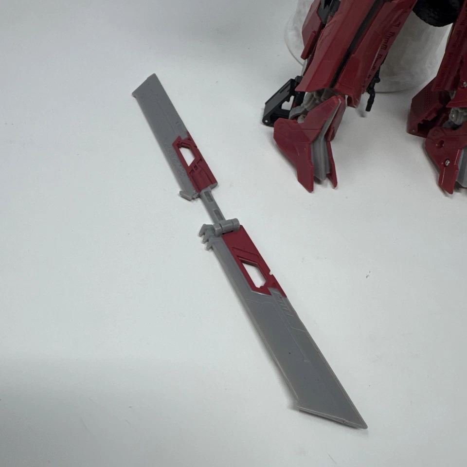 Transformers Dark of the Moon Sentinel Prime Hasbro DOTM 2011 Leader Complete - Image 3 of 4