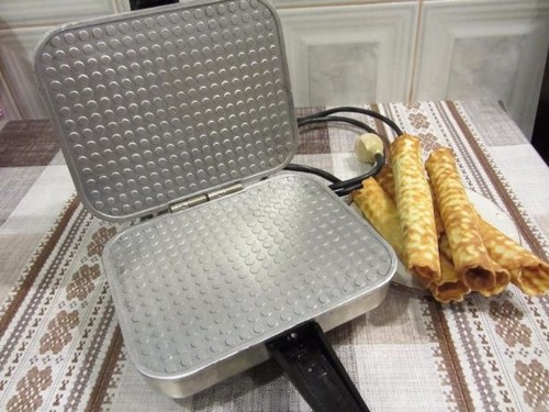 russian waffle maker