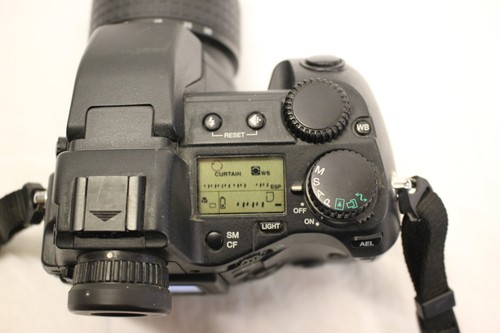 OLYMPUS CAMEDIA E-10 4MP DIGITAL SLR CAMERA 9-35mm AF ZOOM LENS FAULTY FOR PARTS - Picture 4 of 13