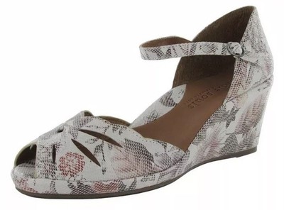 gentle souls white sandals