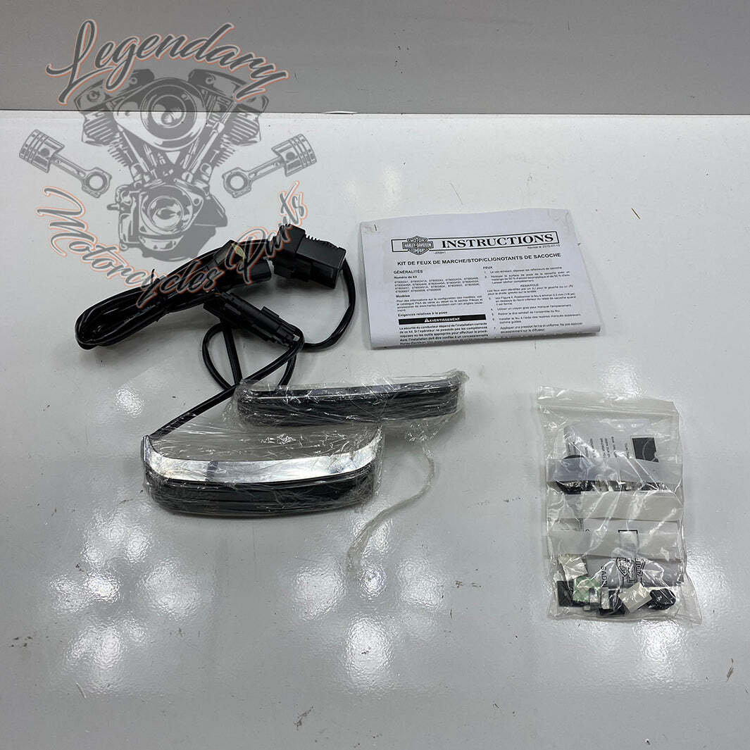 Kit de feu arrière multifonctions OEM 67800451 pour valises latérales noires