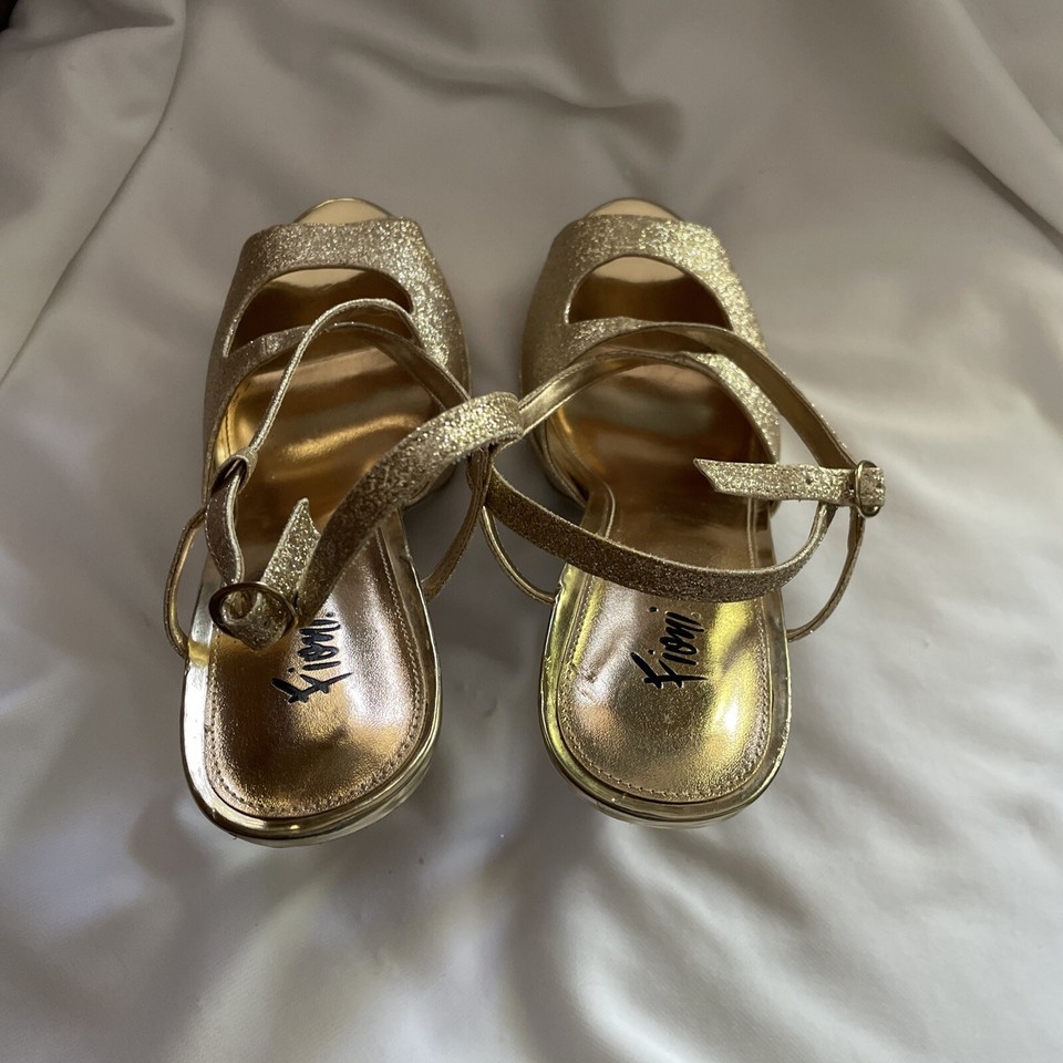 Fioni Womens Gold Glitter Kitten High Heel Shoes Size 11 Strappy Sandal