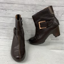 Vintage Clarks Active Air Chestnut Brown Leather Ankle Boots Buckle Size 5.5 PW