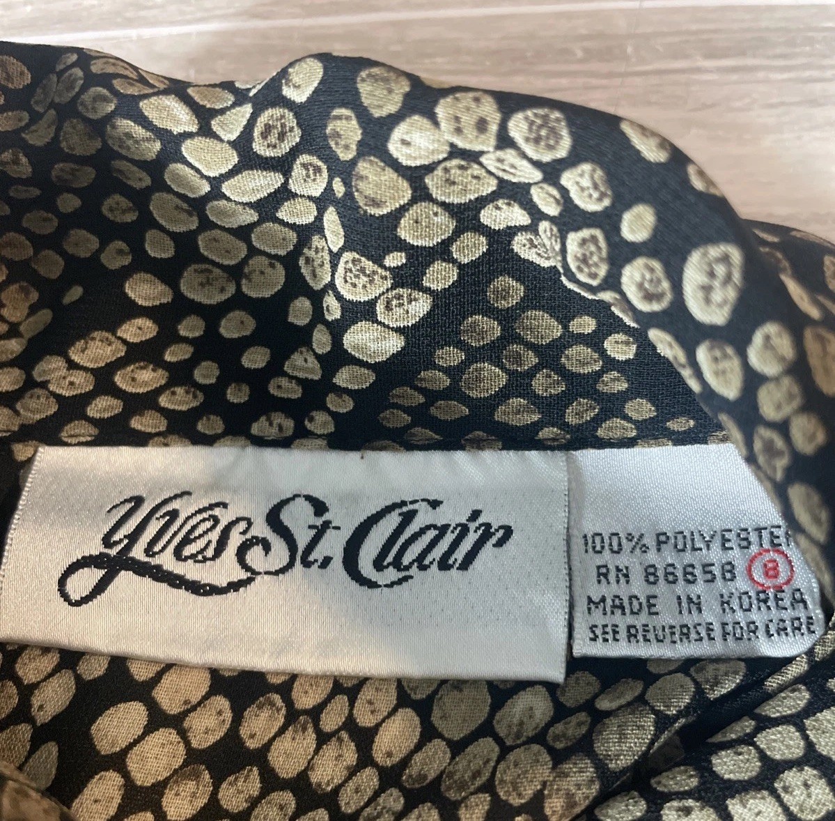 SAINT LAURENT Camicetta top vintage Yves St Clair manica lunga taglia 8 stampa serpente bottoni