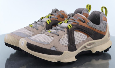 ECCO Biom C $180 Women's Trail Hiking Shoes Size EU 38 US 7 Tan Gray White