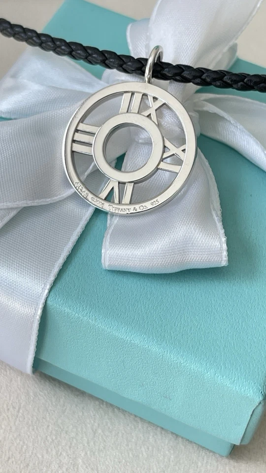 Tiffany & Co. Atlas Open Circle Leather Cord Necklace 19.7 with Tiffany Box NEW - Image 4 of 4