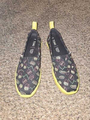 TOMS Shoes Slip-On Venice Collection Bob's Burgers Fries Fast Food/ Size W 7