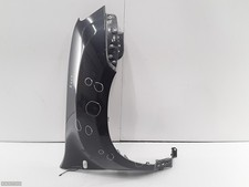 2016 DACIA DUSTER KOTFLUGEL DEFEKT FRONT RECHTS