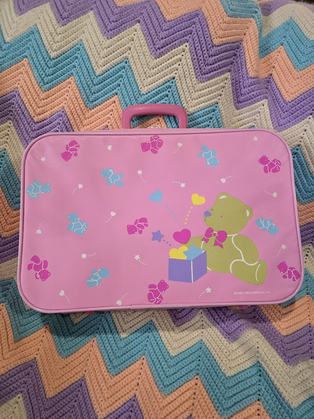 Vintage 86/88 Sanrio Tweedle Dee Dee Teddy Bear Suitcase/Luggage