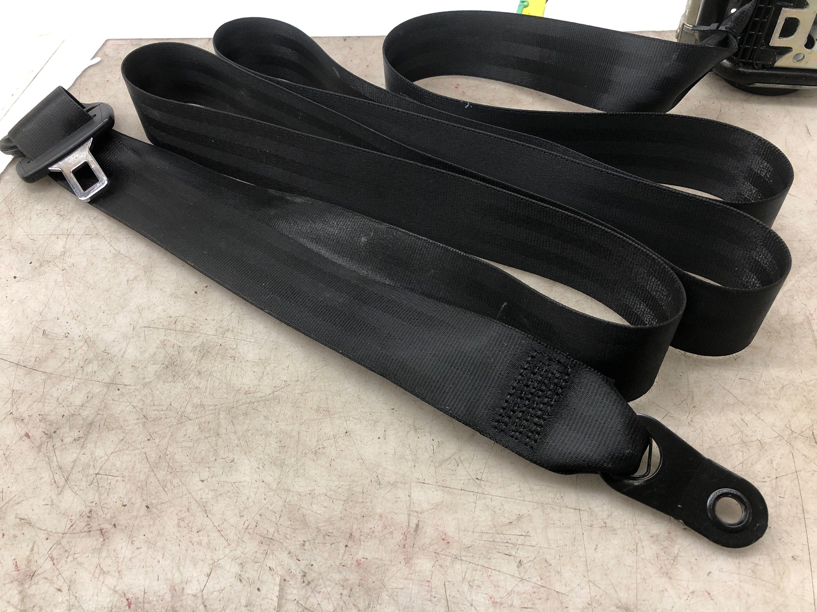 2006-2012 BENTLEY CONTINENTAL OEM FRONT LEFT SEAT BELT RETRACTOR 3W5857705