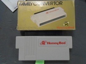RARE New!  Honeybee Converter - Famicom games on your NES! 60 pin to 72 pin