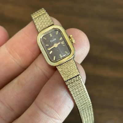 Woman Elgin watch Gold Band s-l400.jpg main image 3