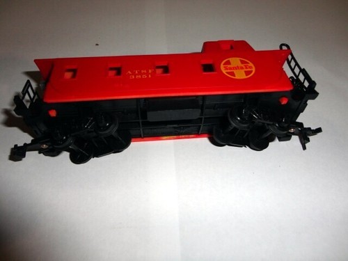 Bachmann HO gauge ATSF 3851 Santa Fe Caboose couplings VGC - Picture 7 of 10