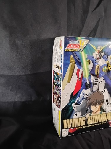Gundam Wing XXXG-01W Plastic Model Kit 1/144 Scale Bandai. Upsta2 - Picture 4 of 6