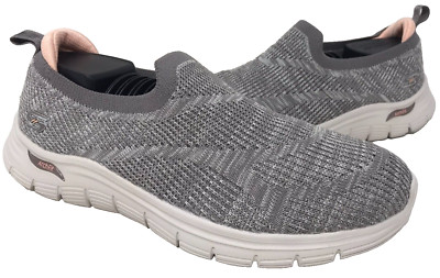 Skechers Women's Arch Fit Vista Inspiration Slip On Shoes Gray WIDE Size:7 89Y