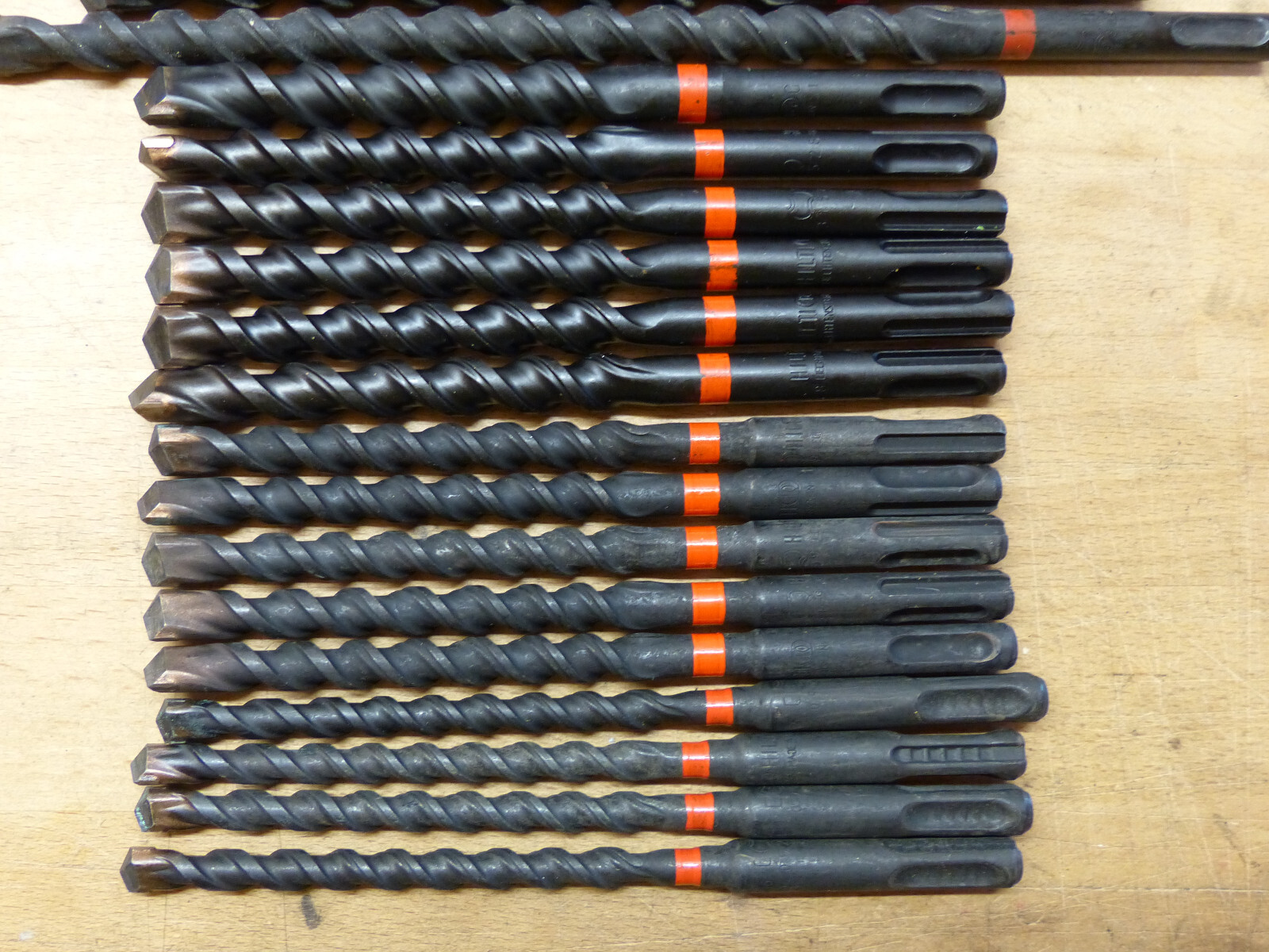 Hilti SDS Max und SDS Plus, 28 Bohrer 8 mm