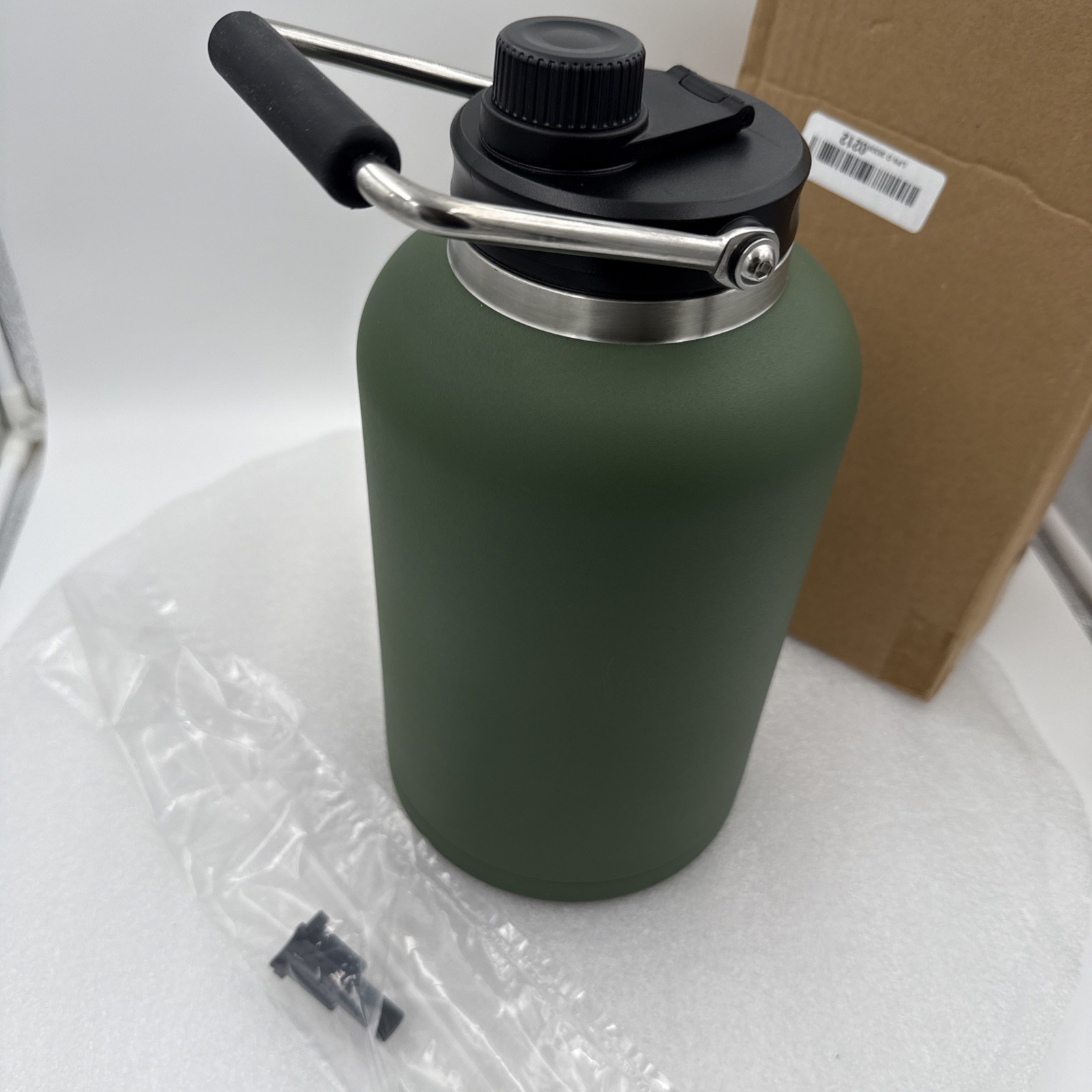 Zenbo One Gallon/128 oz Jug, Straw, Double Wall Leak Proof Keeps Hot / Cold