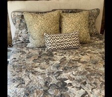 Vintage Bedspread and 2 Shams: Excellent Condition, FULL Size