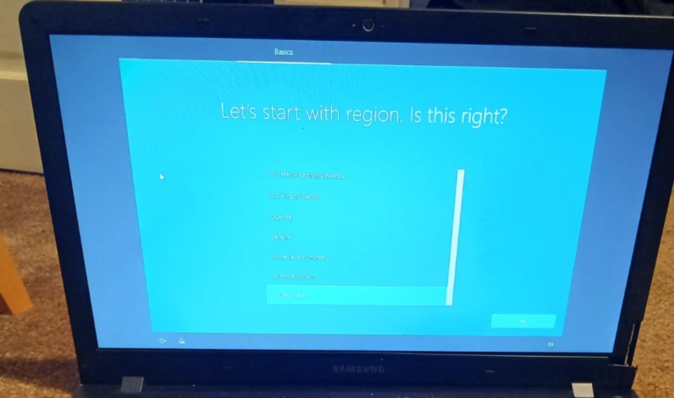 三星 NP470R5E 便携式电脑 酷睿 i5 8GB 650GB Windows 10 带电源 — 第 4/4 张图片