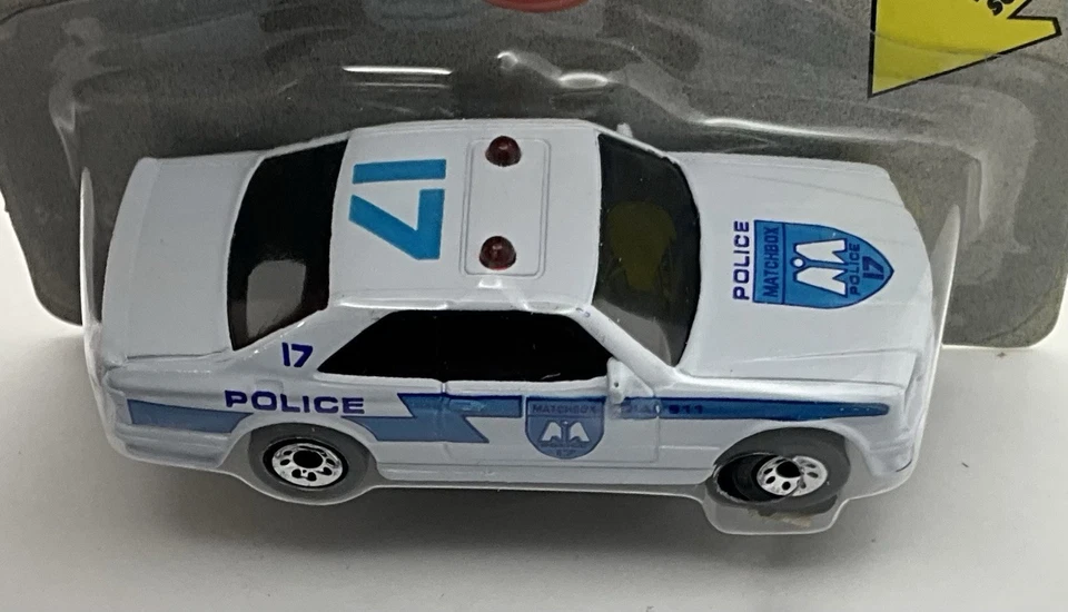 1996 Matchbox Lights & Sounds Mercedes-Benz 500 SEC Police Car - *Read - Image 2 of 4
