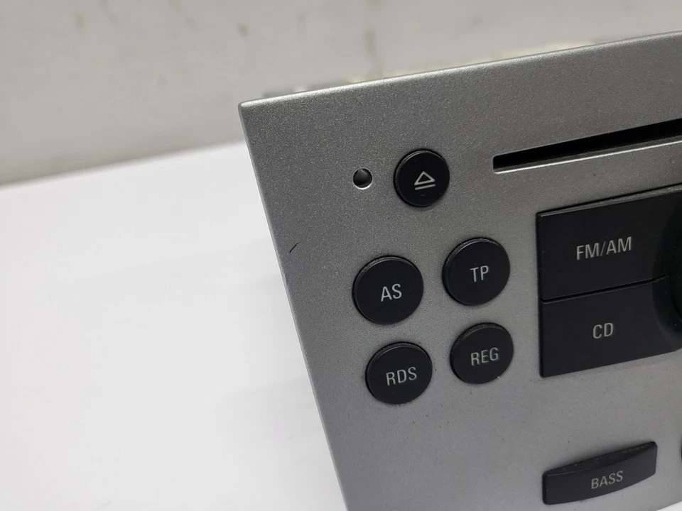 Opel Meriva A - Autoradio Radio CD Player 13188892 code fehlt (13) - Bild 3 von 4