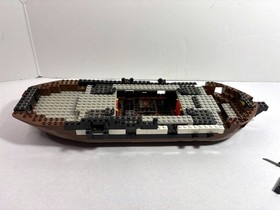 LEGO Pirates I: Partial Hull only Black Seas Barracuda 6285 (1989) LOT B
