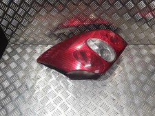 RENAULT LAGUNA II Grandtour KG0/1 Rücklicht hinten rechts 8200002472 33829961