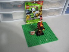LEGO MINIFIGURE NEW SERIES 13 2015 OPENED PACKAGE AND PUT TOGETHER FOR PICTURES