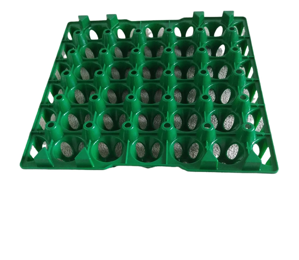 Egg Tray-Chicken Holder Carrier 30 Hole Stackable Plastic High Quality 4 Trays - Image 4 of 4