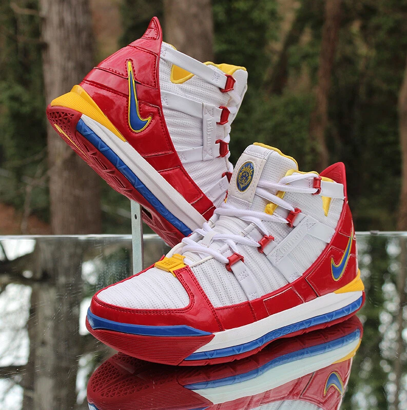 11 Days of Nike LeBron: The Zoom LeBron IV 