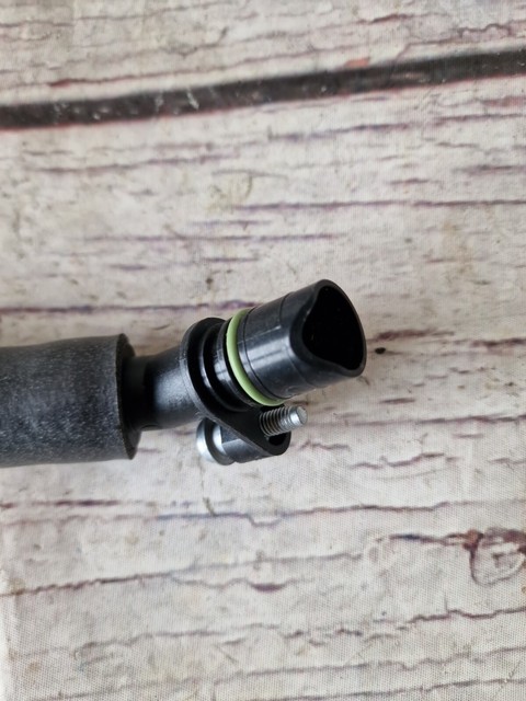 Genuine VW Golf Mk7.5 1.5 TSI Cylinder Head Vent Hose Pipe 05e 103 474 ...