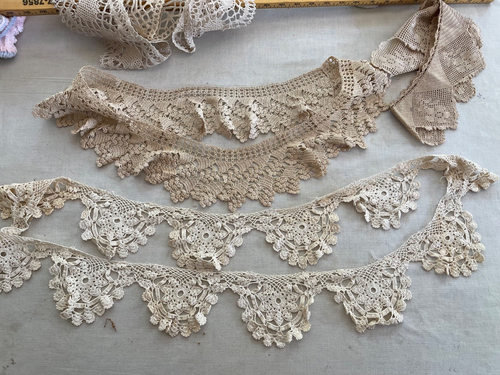 3 Styles Hand crocheted edgings for round tablecloths antique sew designer craft