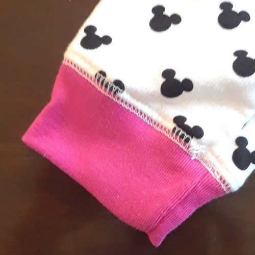 Disney's Minnie Mouse Hooded Full Zip Up Sweatshirt with Ears Childrens Size 4 T - Picture 8 of 9