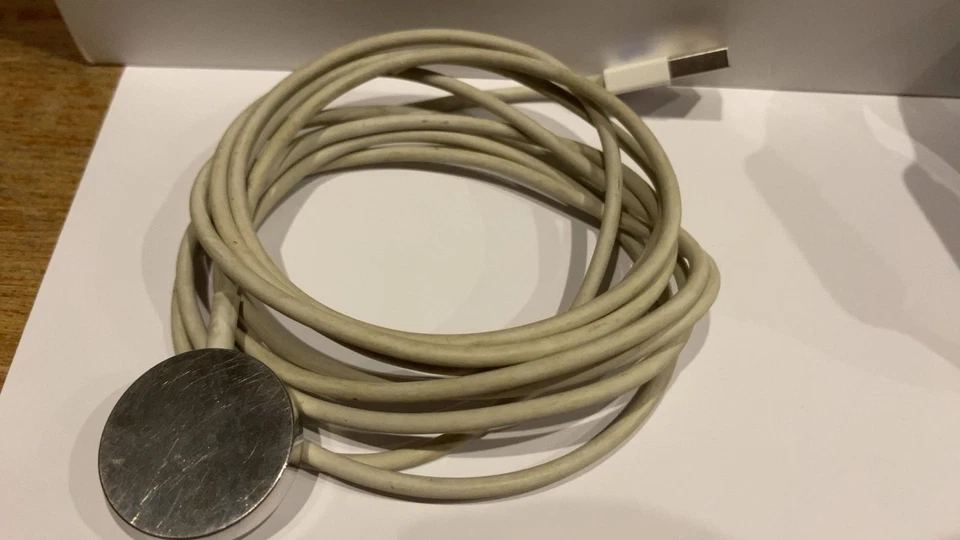 Apple Watch (1st generation), photo 3 sur 5