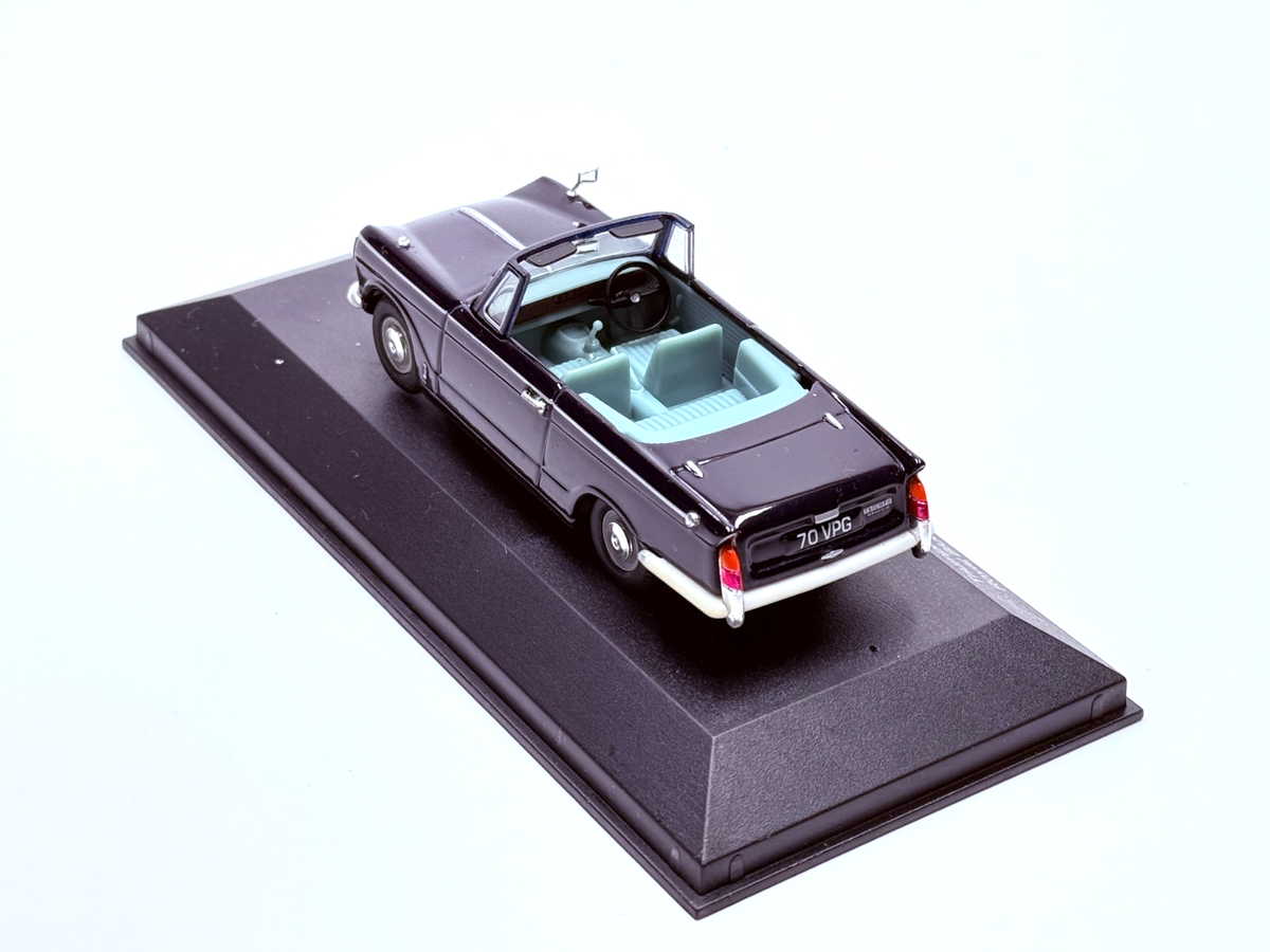 1967 Triumph Herald 13-60 convertible (Vanguards) 03 - Albums des