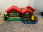 Vintage Lego City House / Cottage.   Cool Set as pictured   Great for Build!