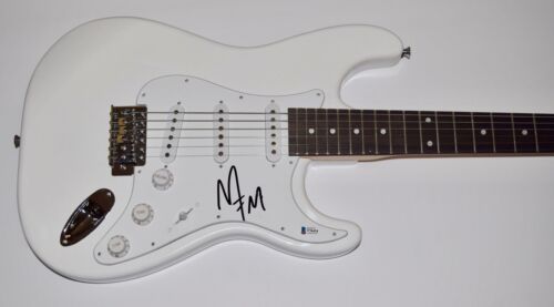Marilyn Manson Signed Autographed Electric Guitar Beckett BAS COA - Picture 2 of 3