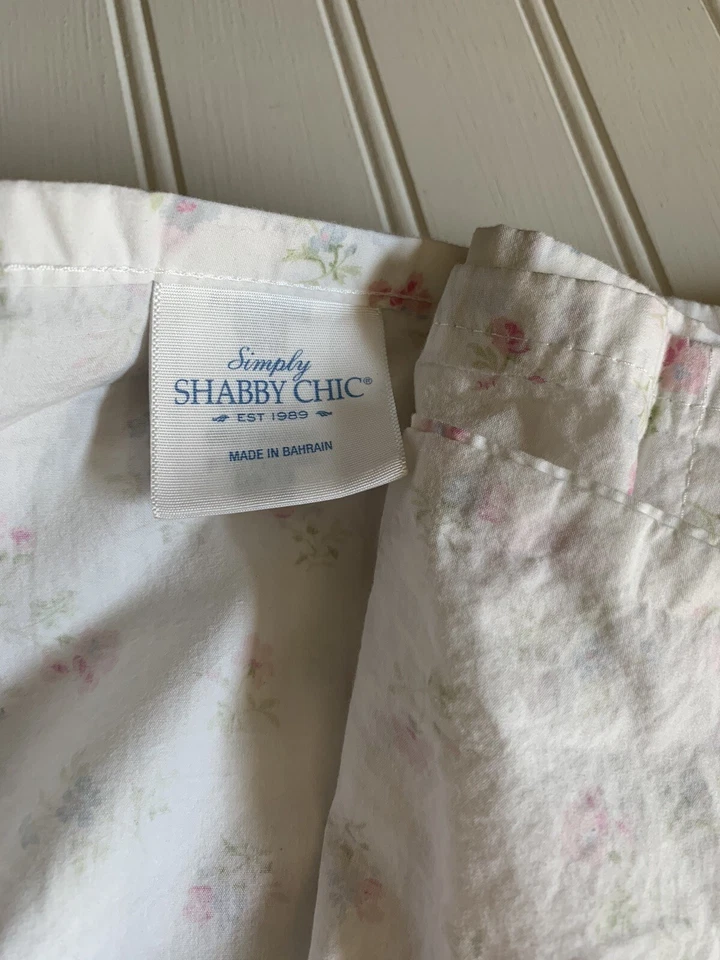 Simply Shabby Chic Candy Floral Flat Fitted Sheets Rachel Ashwell 2 Pieces Twin - Image 4 of 4