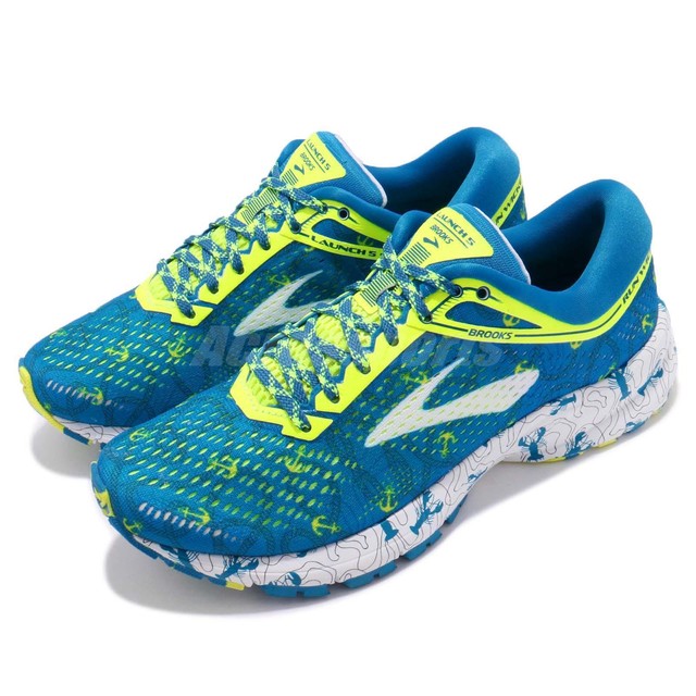brooks union jack running shoes