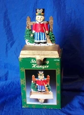 Toy Soldier Stocking Hanger Heavy Iron Base w/ Polyresin Figure SEARS 1990's 