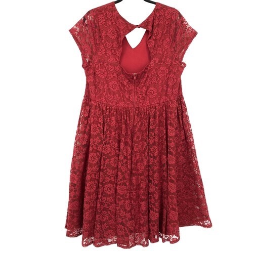 Torrid Fit & Flare Dress Womens Plus Size 20 Red Lace Cap Sleeve Keyhole Back - Picture 3 of 10
