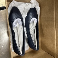 Easy Street Women's Myrtle Pump 5.5